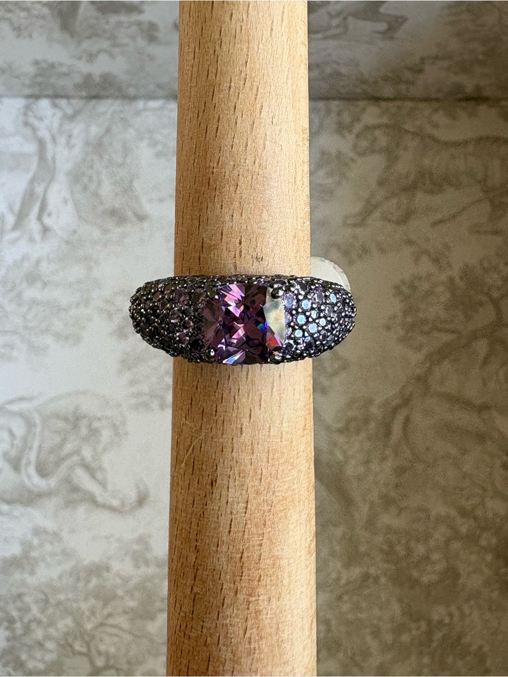 New with Tag - Bomb Party Sirens Ring - Size 6